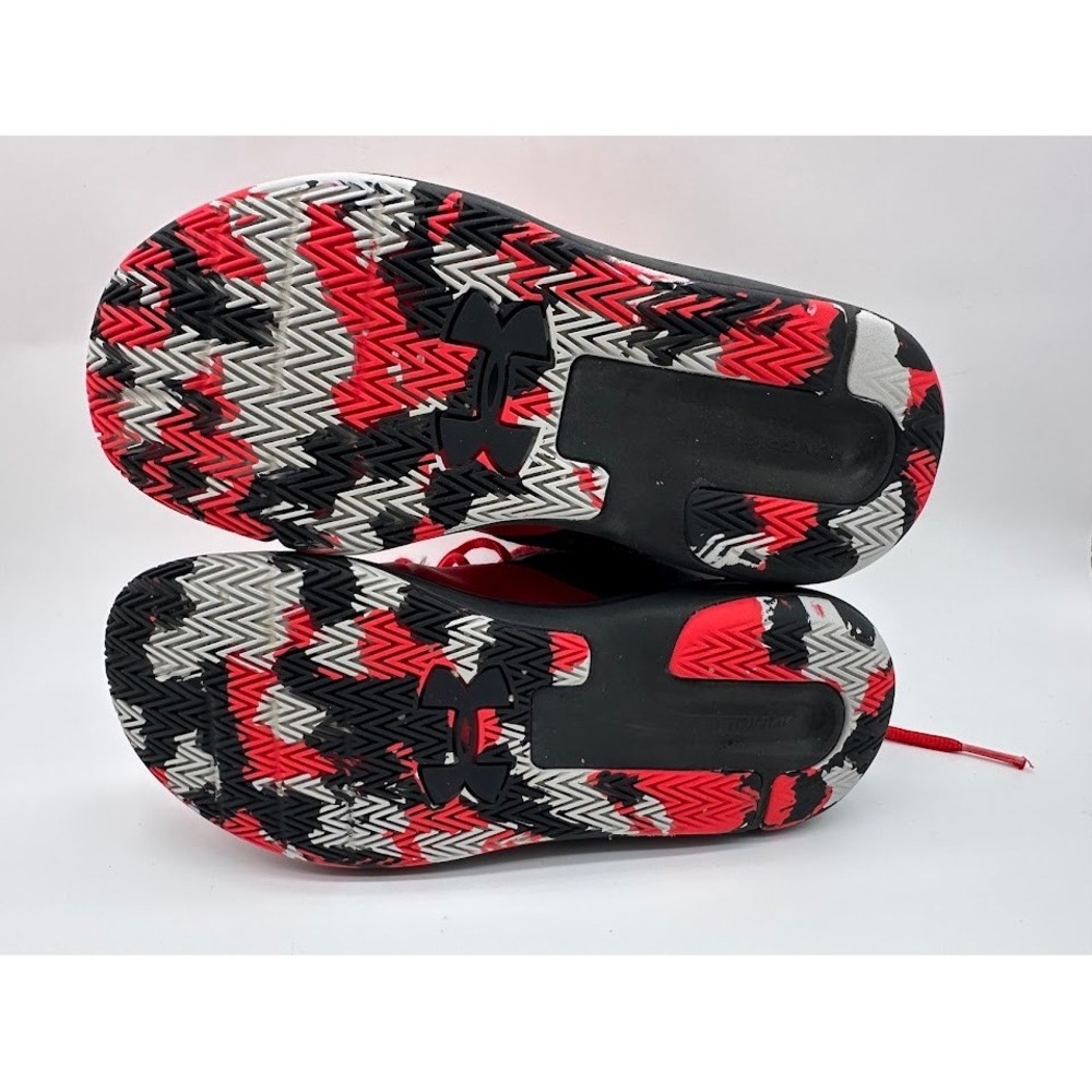Under Armour Lockdown 6 Red Black Basketball Shoes 3023533-601 Boys 6Y - Picture 8 of 8